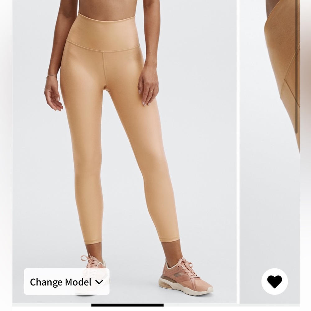4/$20 🛍️ Fabletics Iridescent Leggings size Small
